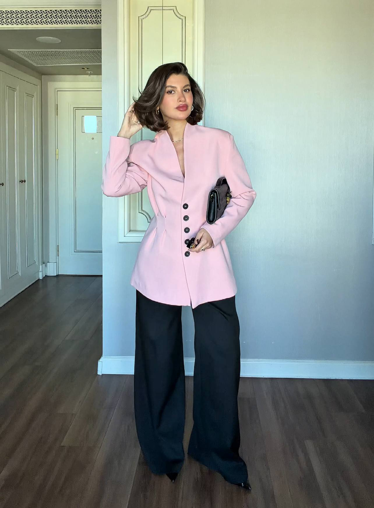 SUIT 26133