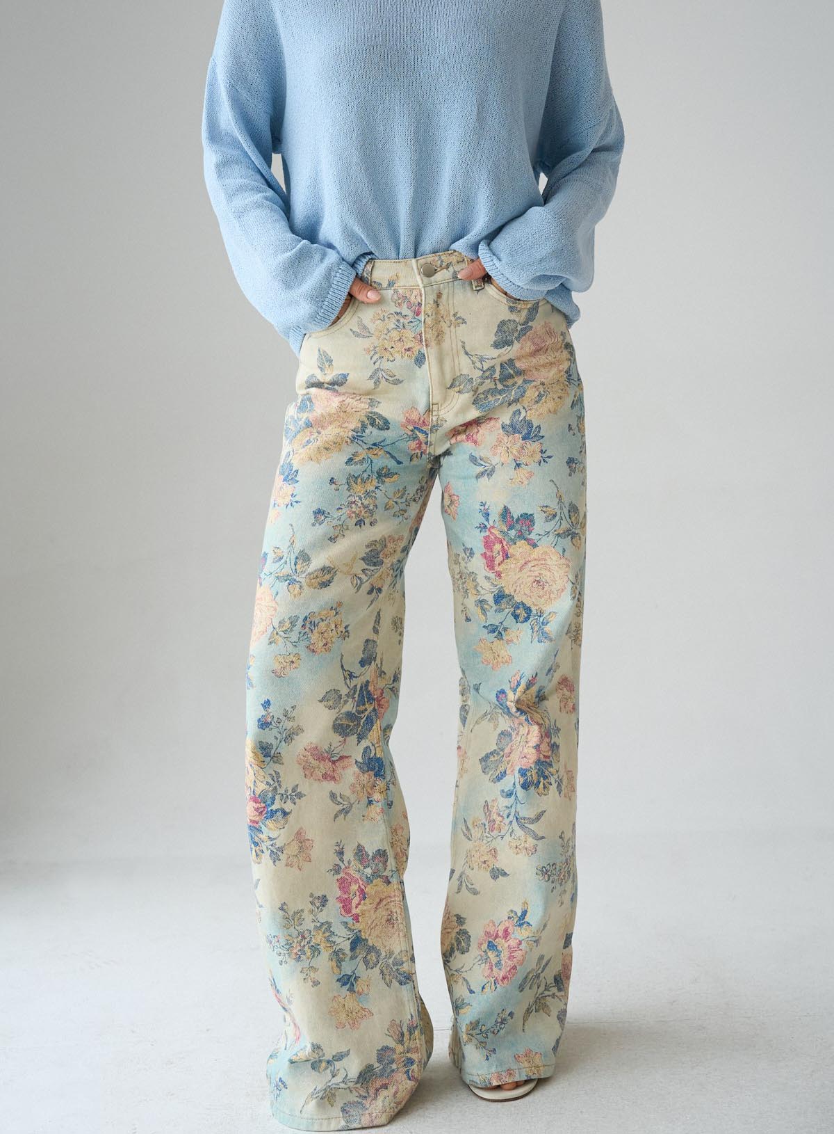 JEANS  FLORAL LIGHT BLUE 26221